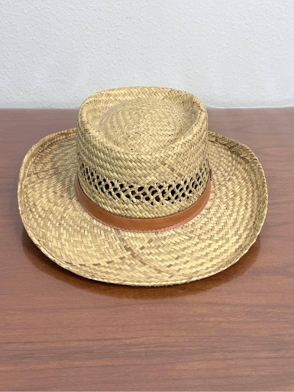 Summer Club Australia Women’s Woven Straw Sun Hat with Tan Band M